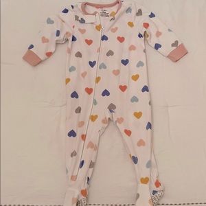 Carter’s fleece heart zip-up jammies size 12m